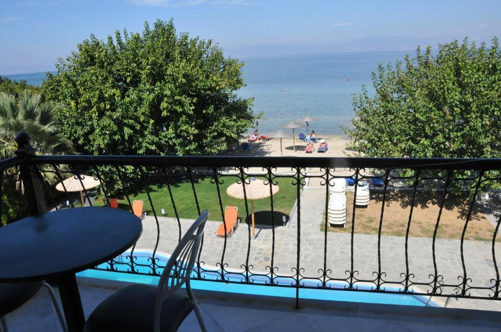 Sunrise Beach Skala Rachoni  Esterno foto